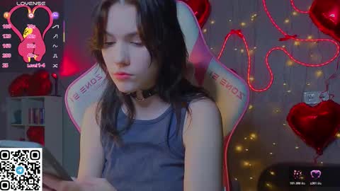 sophie_nomenal_ online show from 02/08/26, 05:38