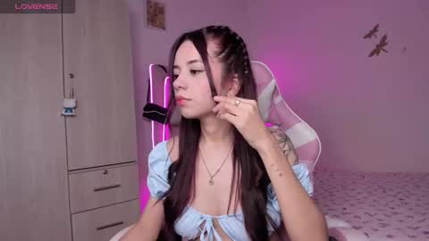 Sophie online show from 09/24/25, 05:22