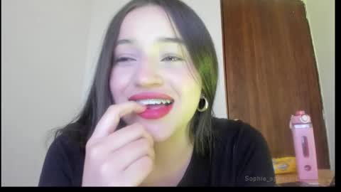 sophie_spencer1 online show from 09/26/25, 03:10