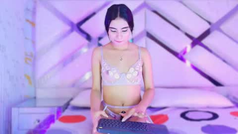 Sophie  online show from 05/04/26, 03:02