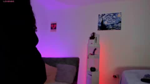 Sofia online show from 07/02/26, 03:45