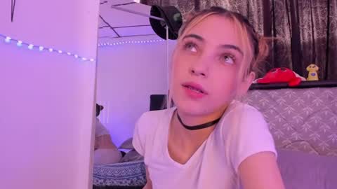 Sophie online show from 07/02/26, 06:36