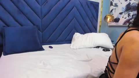Snapshot of sophiebaker__ chatting on 01/26/25, 02:14 sophiebaker__ online show from 01/26/25, 02:14