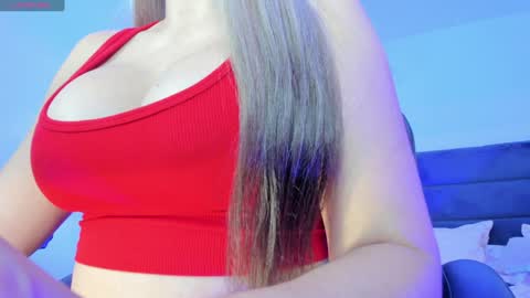Sophie online show from 02/03/25, 12:15