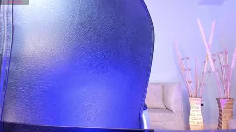 Sophie online show from 02/06/25, 02:22