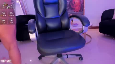 Sophie online show from 07/15/26, 10:48