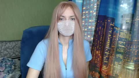 Sophie online show from 06/05/26, 07:25