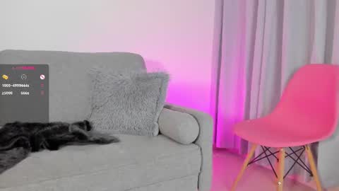 sophie  online show from 06/11/26, 03:10