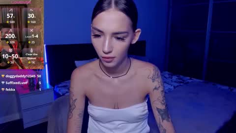 Sophie online show from 10/05/25, 11:30