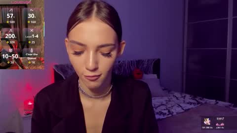 Sophie online show from 10/29/25, 11:01