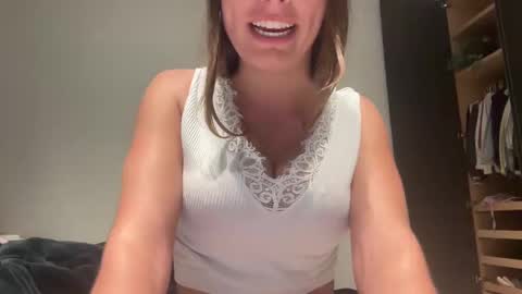 sophiedove online show from 09/21/25, 06:26