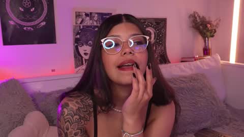 Sophiee  online show from 03/20/26, 05:01