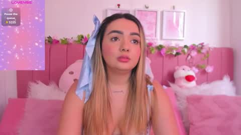 sophiee rosee online show from 03/17/26, 06:33