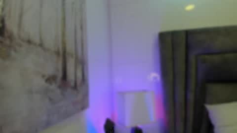 Snapshot of sophiee_smith chatting on 02/23/25, 11:00 Sophie online show from 02/23/25, 11:00
