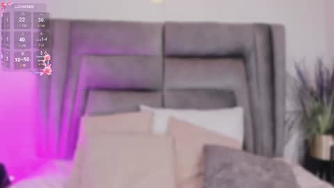 Sophie  online show from 07/04/26, 11:16