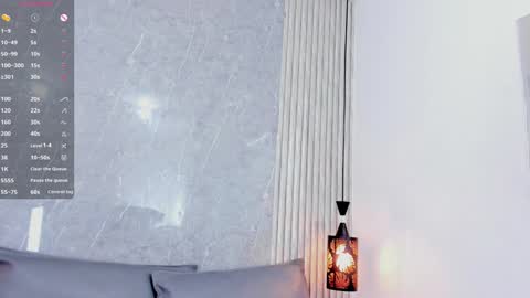 Snapshot of sophiee_velvet chatting on 01/08/25, 02:35 online show from 01/08/25, 02:35