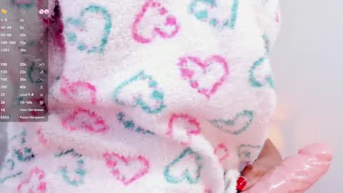 Snapshot of sophiee_velvet chatting on 02/06/25, 06:46 online show from 02/06/25, 06:46