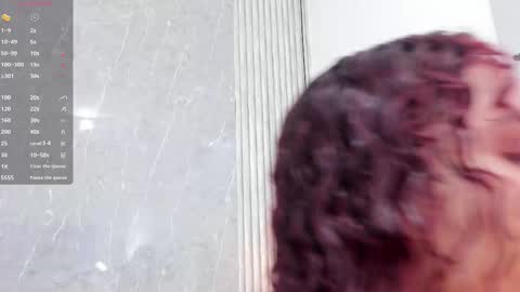 Snapshot of sophiee_velvet chatting on 02/12/25, 11:18 online show from 02/12/25, 11:18