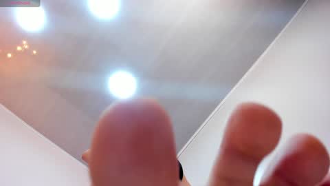 sophieharris__ online show from 12/18/24, 10:13