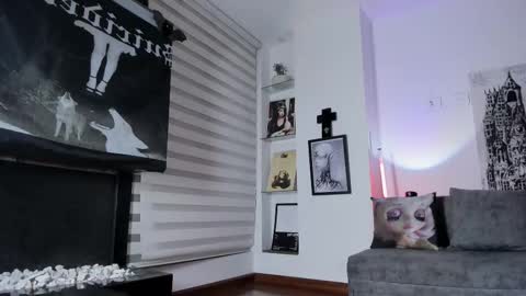 Snapshot of sophiehill_gh chatting on 11/03/25, 02:57 SOPH  online show from 11/03/25, 02:57