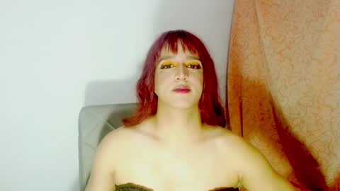 sophiehillsxo online show from 01/07/25, 03:03