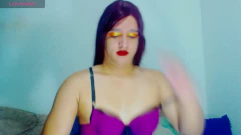 sophiehillsxo online show from 05/13/26, 03:15