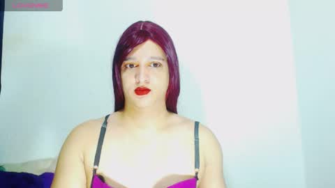 sophiehillsxo online show from 05/23/26, 10:30