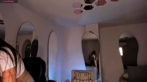 Sophie Houston online show from 07/05/26, 02:40