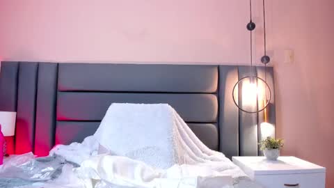 Snapshot of sophiejohnss chatting on 11/01/25, 07:05 Sophie Johns online show from 11/01/25, 07:05