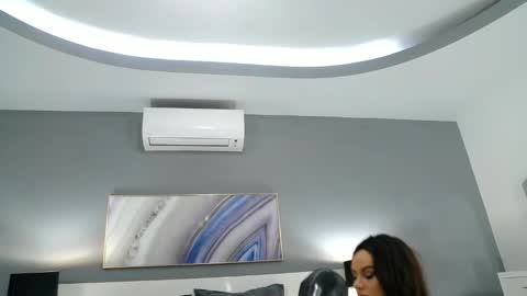 Sophie online show from 01/27/25, 05:15