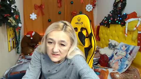 Snapshot of sophiekittyy chatting on 01/23/25, 10:32 sophiekittyy online show from 01/23/25, 10:32