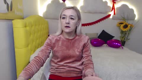 Snapshot of sophiekittyy chatting on 03/09/25, 07:23 sophiekittyy online show from 03/09/25, 07:23