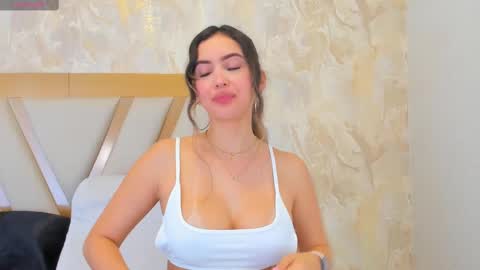 Sophie online show from 03/03/25, 02:48
