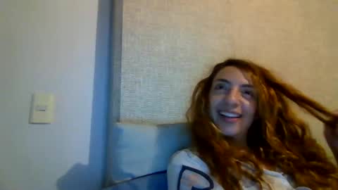 Snapshot of sophielatina chatting on 03/07/25, 05:51 Sophia online show from 03/07/25, 05:51