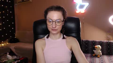 Snapshot of sophieleroux chatting on 02/05/26, 11:59 sophieleroux online show from 02/05/26, 11:59