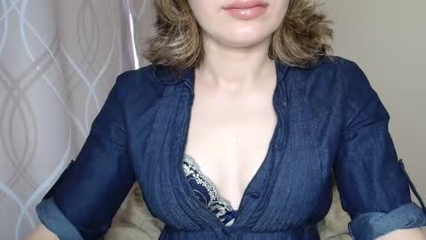 Snapshot of sophiemisss chatting on 09/10/25, 06:57 Sophiemisss online show from 09/10/25, 06:57