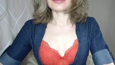 Sophiemisss online show from 05/20/26, 06:41