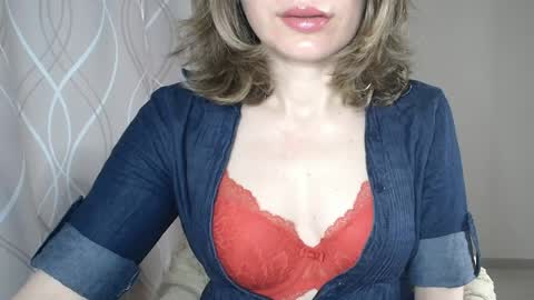Sophiemisss online show from 05/24/26, 06:07