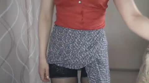 Sophiemisss online show from 06/25/26, 06:29