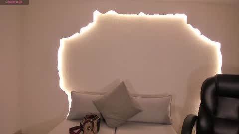 Sophie  Palmer online show from 07/26/26, 12:23