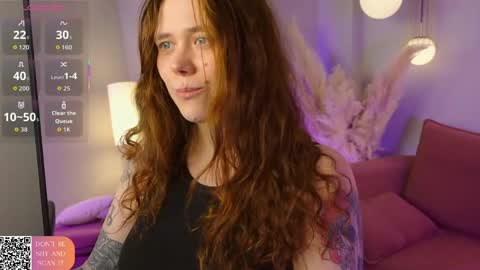 Sophie online show from 05/05/26, 08:39