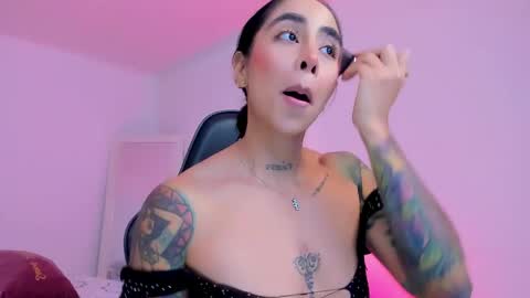 sophierooy online show from 05/20/26, 11:11