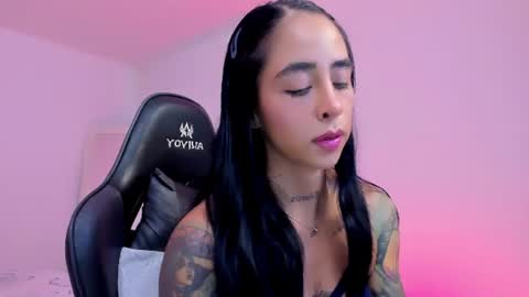 sophierooy online show from 07/09/26, 12:15
