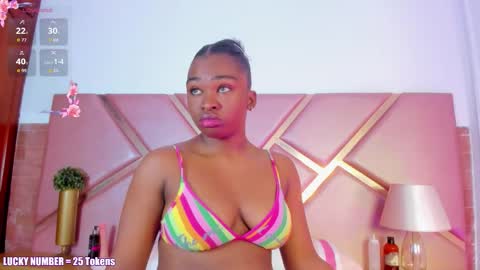 Sophie online show from 10/09/25, 12:36