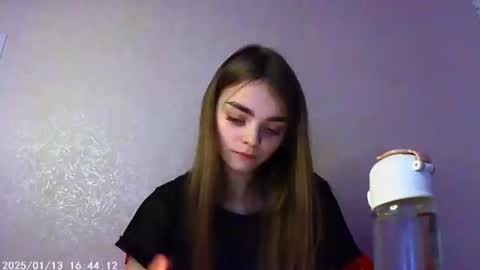 Sophie and my bestie Mandy    online show from 01/12/25, 06:27
