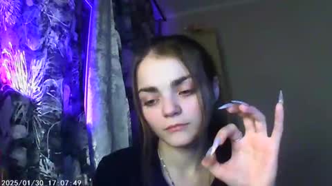 Sophie and my bestie Mandy    online show from 01/29/25, 06:50