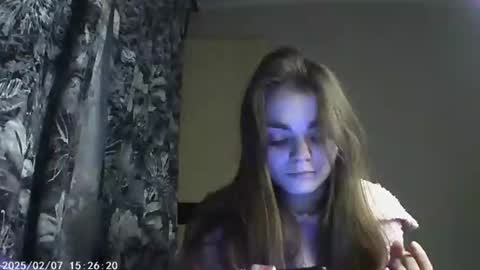 Sophie and my bestie Mandy    online show from 02/06/25, 05:09