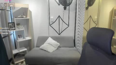 sophiewatson_ online show from 06/27/26, 01:17