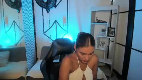 sophiewatson_ online show from 07/02/26, 12:55