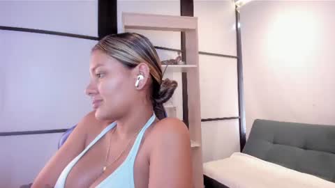 sophiewatson_ online show from 07/21/26, 03:36